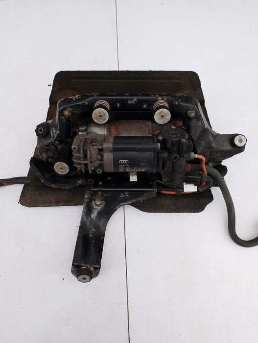 Audi A6 C7 A7 A8 Kompresor Zawieszenia Pneumatycznego