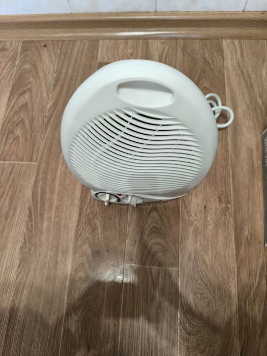 Тепловентилятор DELFA WFH-201