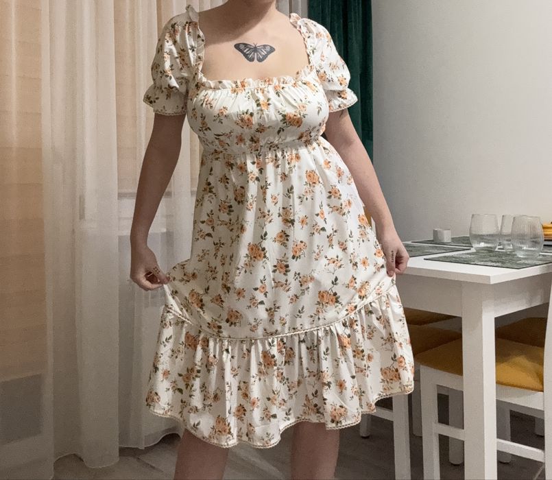 Letnia sukienka w róże SHEIN | Boho / Cottagecore (S)