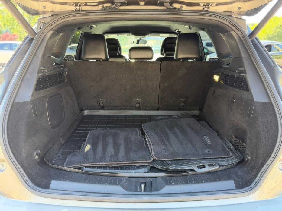 Lincoln Mkc      2021