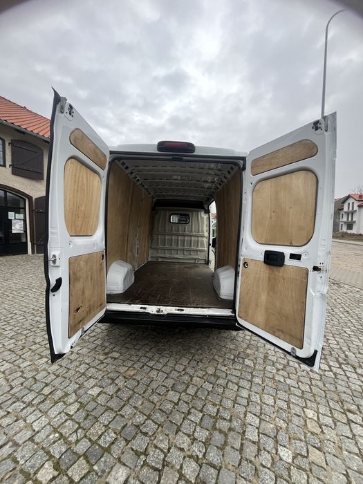 Wynajem bus dostawczy L3 H2