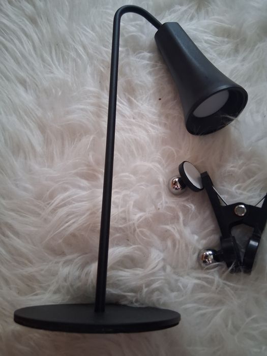 Lampka 3 w 1 z klipsem magnetycznym