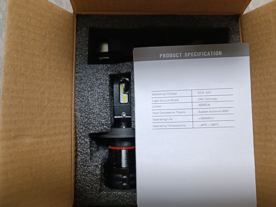 Автолампа Н4 лед