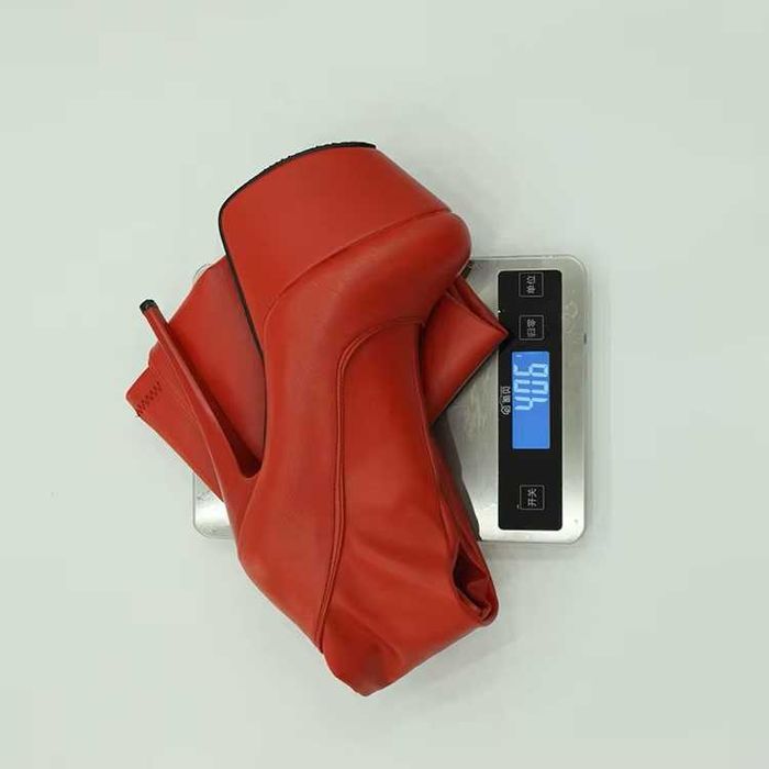 Kozaki na wysokiej platformie