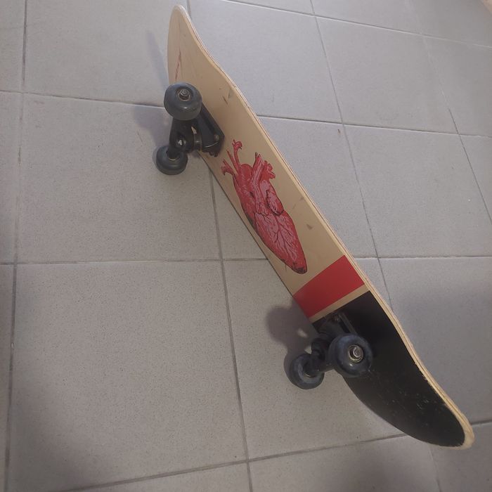 Skate completo como novo – pronto a usar