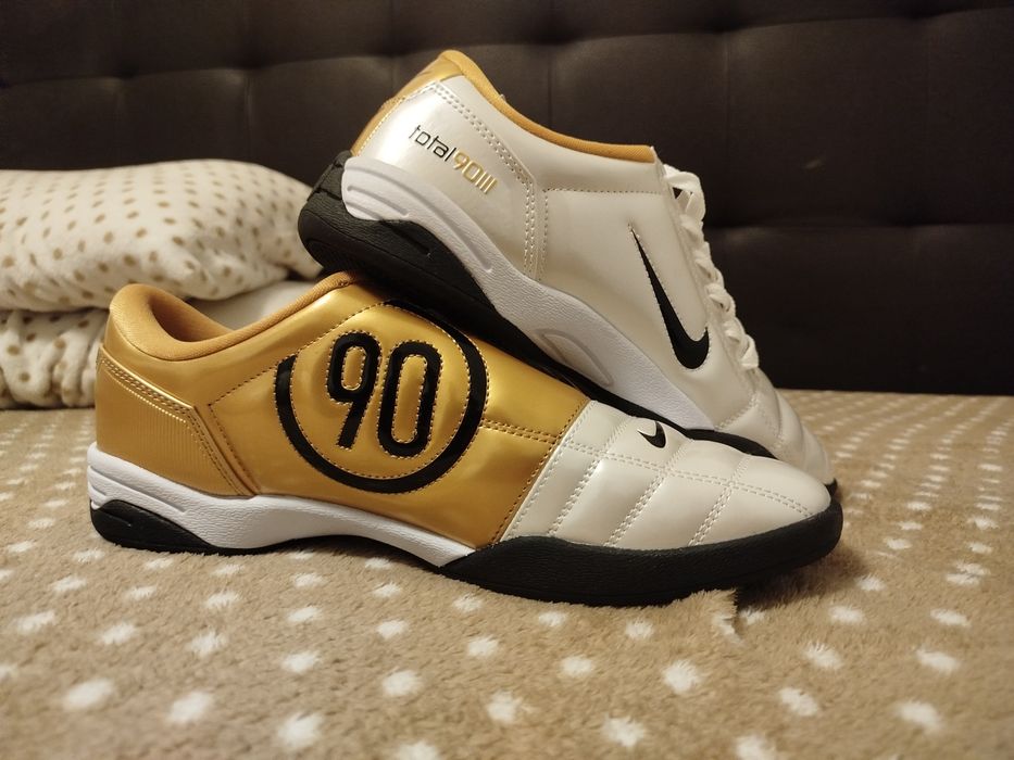 Tênis Total 90 Nike