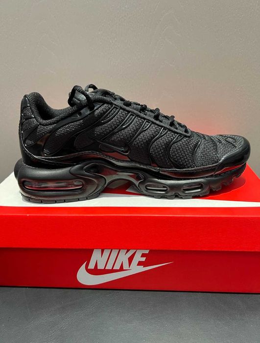 "Buty męskie Trampk" Nike_Air_Max_TN_Plus_Black R.40