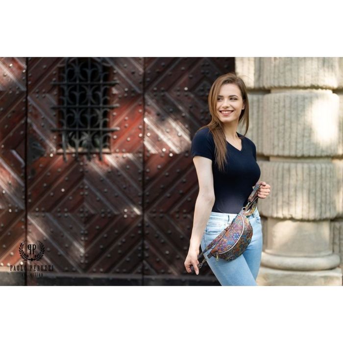 Damska saszetka nerka skórzana kolorowa Paolo Peruzzi Z-15-O