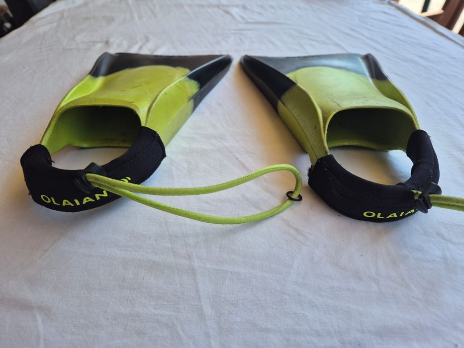 Pés de Pato Olaian – Preto e Verde Fluorescente (40-41)