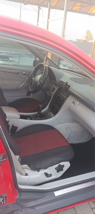 Mercedes c180 w203 мерседес на повному ходу бензин механіка