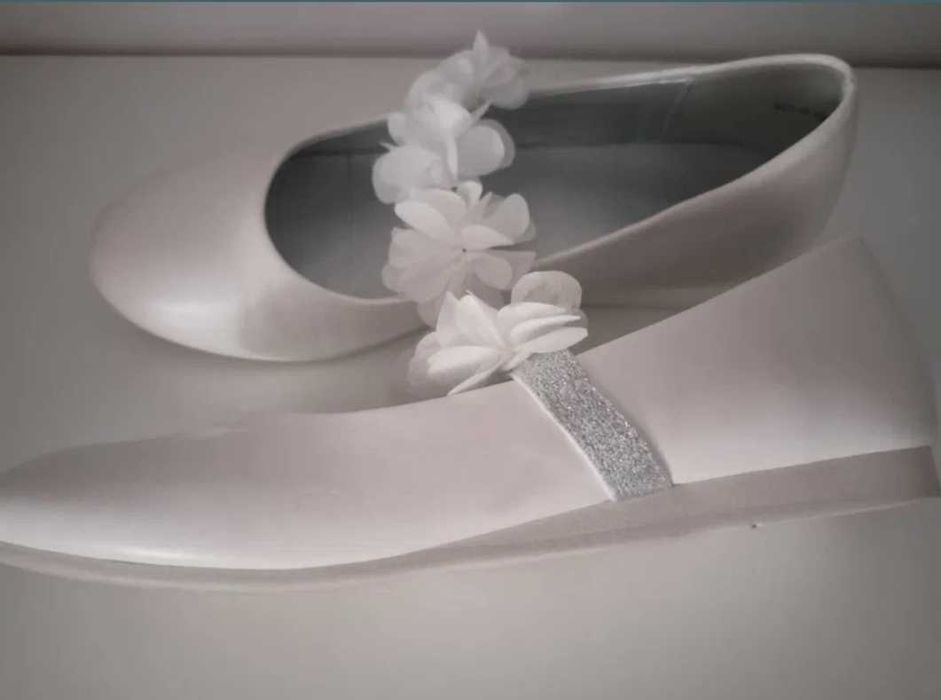 Buty komunijne dla dziewczynki rozmiar 33