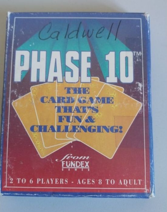 Продам винтажную оригинальную карточную игру  1992 Phase 10 Fundex Card Game Boys Girls .Made in Usa