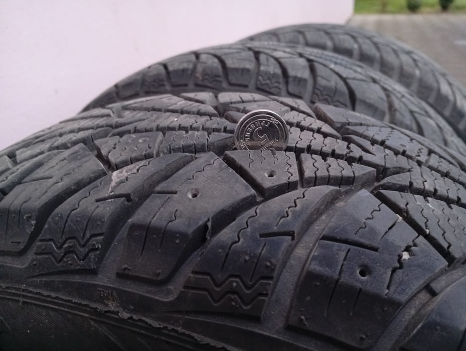 Автомобільні шини