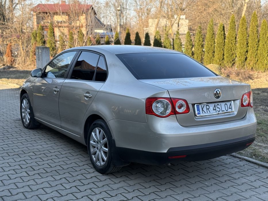 Volkswagen Jetta Salon PL 1.6mpi 102km