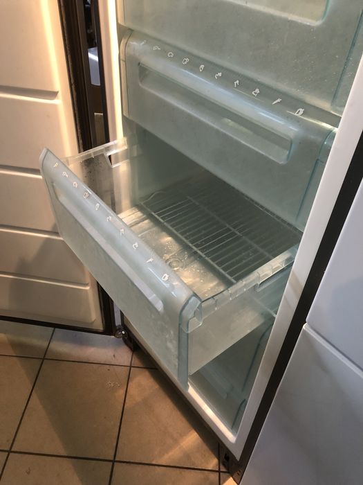 Zamrażarka Elektrolux NoFrost 180 cm