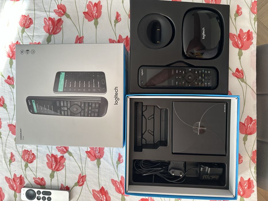 Logitech Harmony Elite pilot uniwersalny
