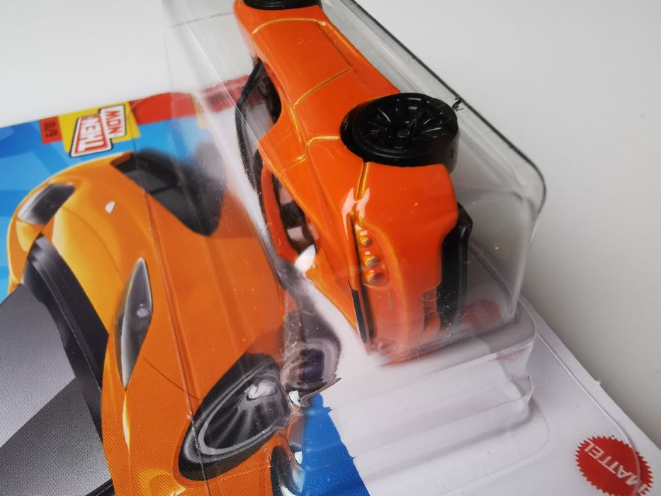 Hot Wheels Tesla Roadster