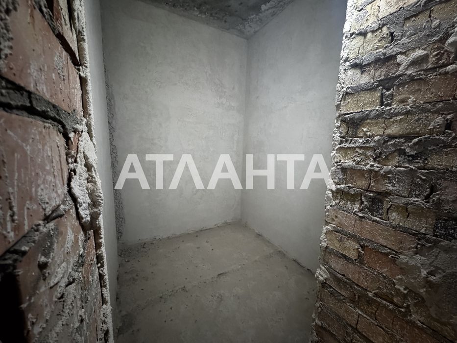 Продається 3-кімнатна квартира, Винники