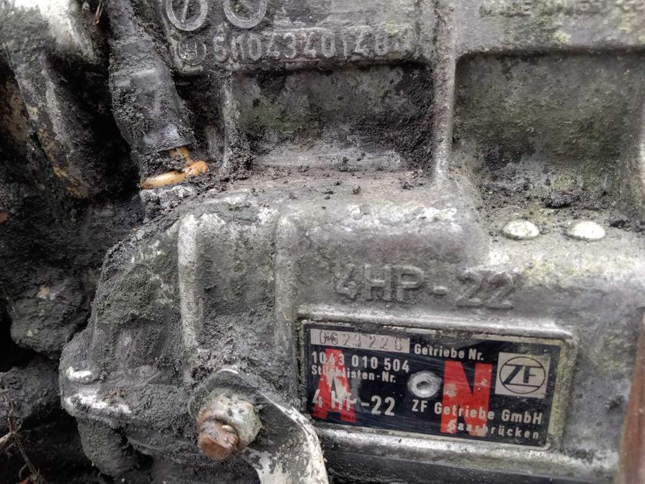 Silnik skrzynia biegów 2.4 TD BMW e 28 E30 E34 ,4HP-22 Automat