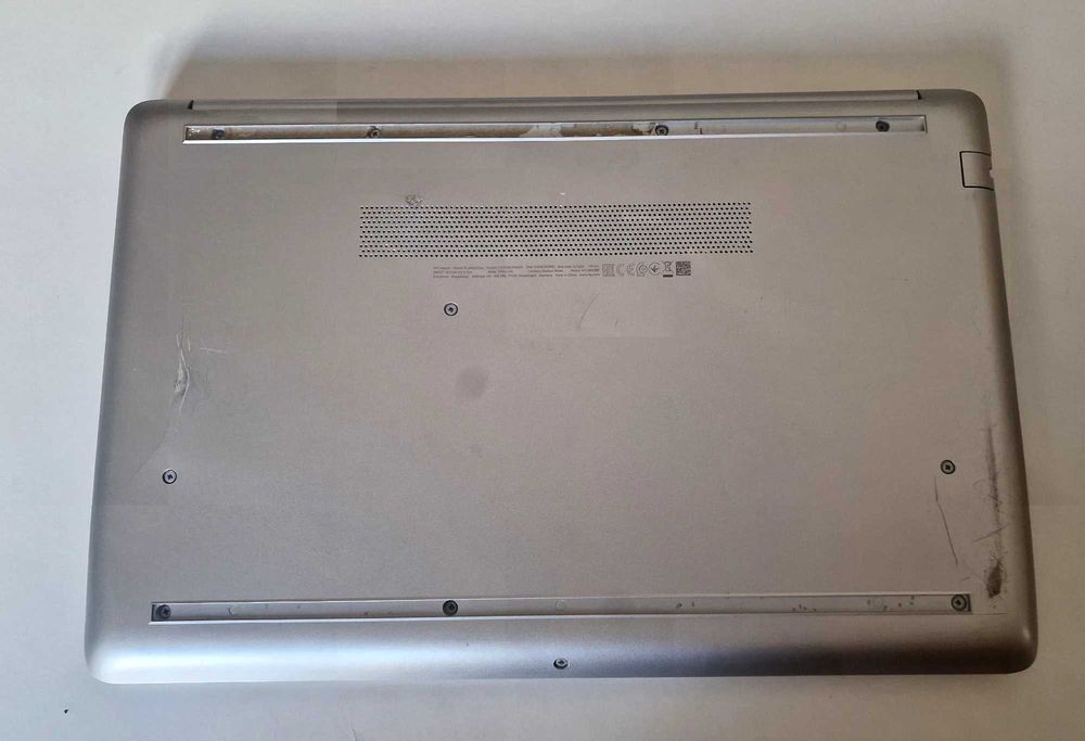 Vendo Portátil HP 15-da0052np