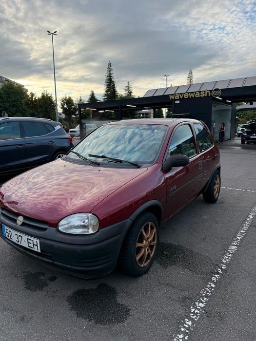 Opel Corsa 1994 – Económico, fiável e pronto a andar!