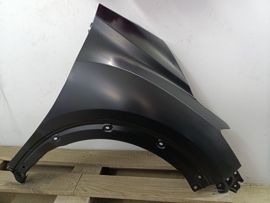 Продам крило праве Ніссан кікс