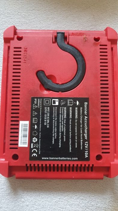 Ładowarka BANNER 10A obudowa + Wyświetlacz