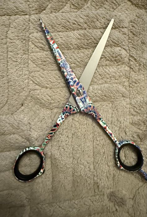 Nozyczki fryzjerskie 6” Nowe  Rose Line