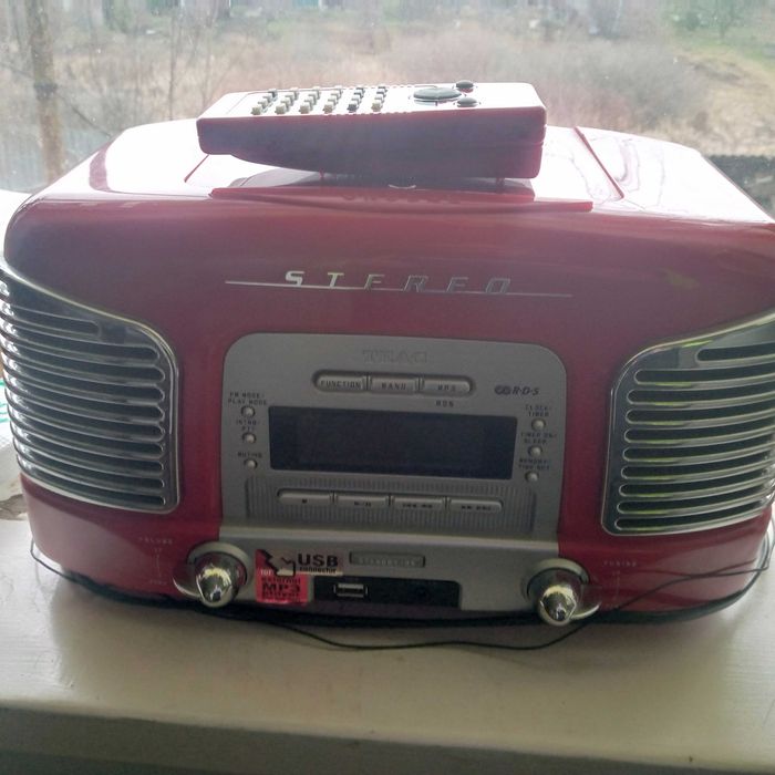 Ретро-аудіоцентр TEAC.Японія