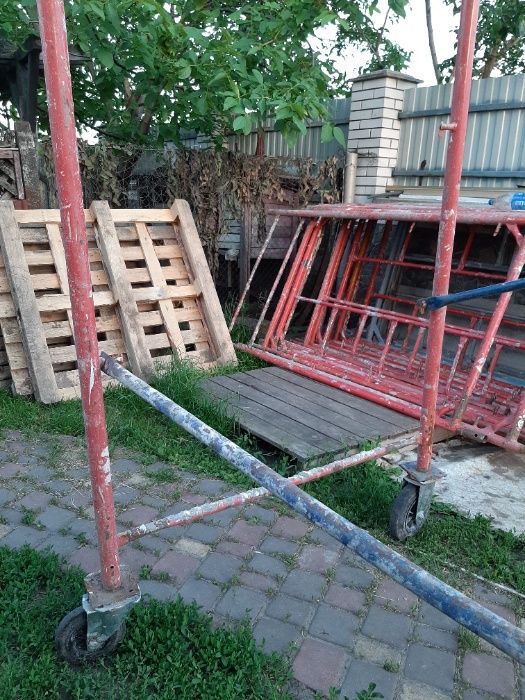 Леса строительные с доставкой. Фасадные работы Ліса будівельні оренда