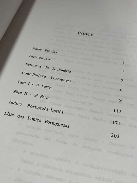 Dicionário de Terminologia de Ensino à Distância