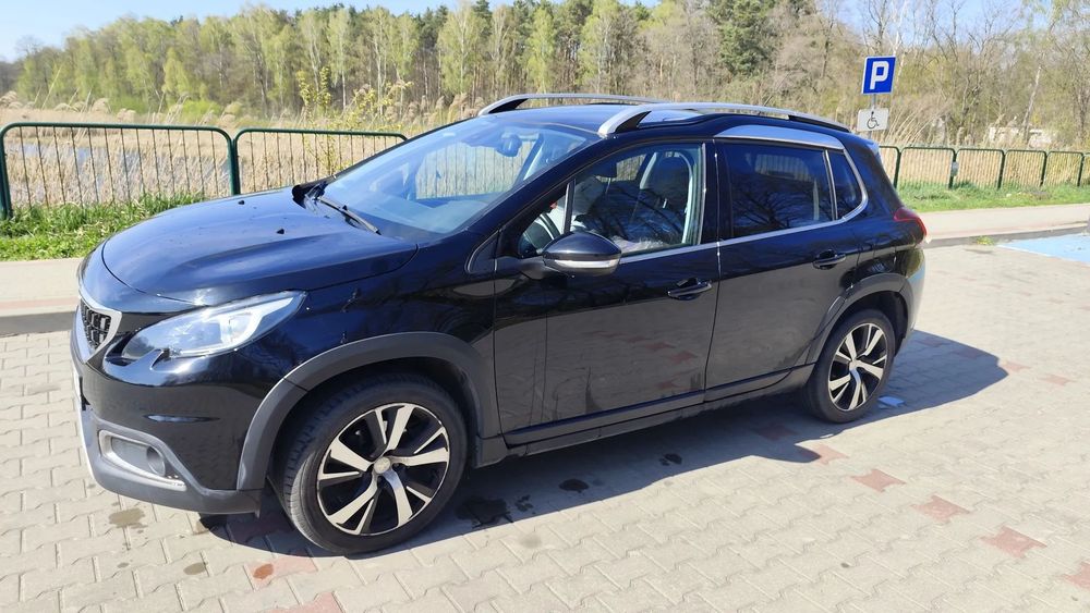 Peugeot 2008 PEUGEOT 2008 - salon Polska