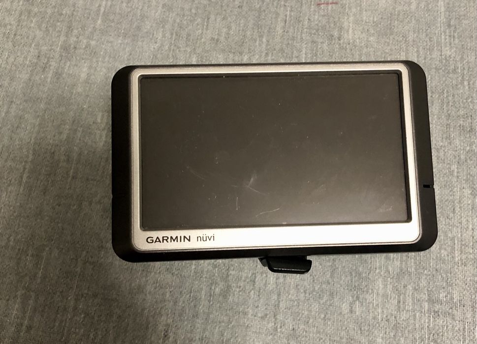 Aparelho electronico GPS para o carro com carregador novo