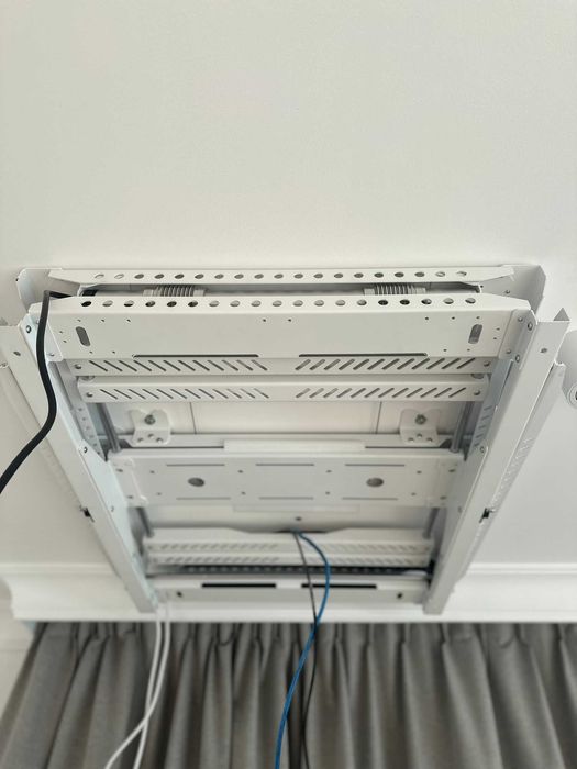 Winda do projektora SUPREMA LIFT-SLIM700 Lift Suprema | Otwierana