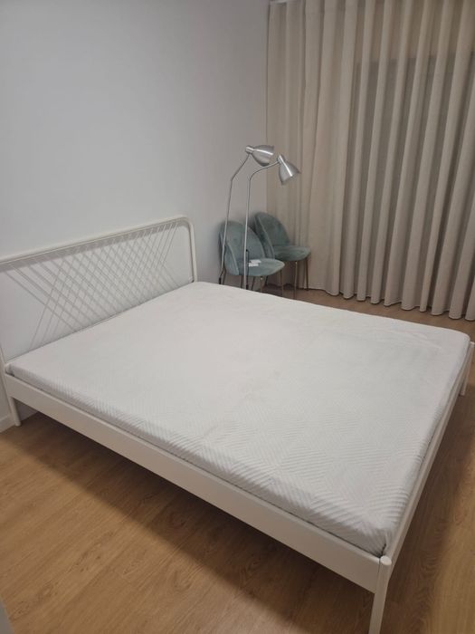 Cama de Casal mais Colchão .
