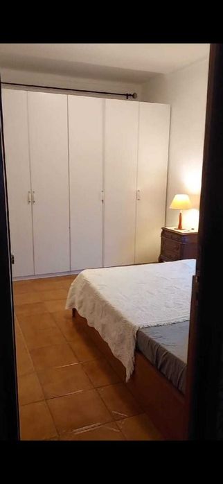 Quarto para alugar mobiliado, a 5 min à pé da estação dos comboios