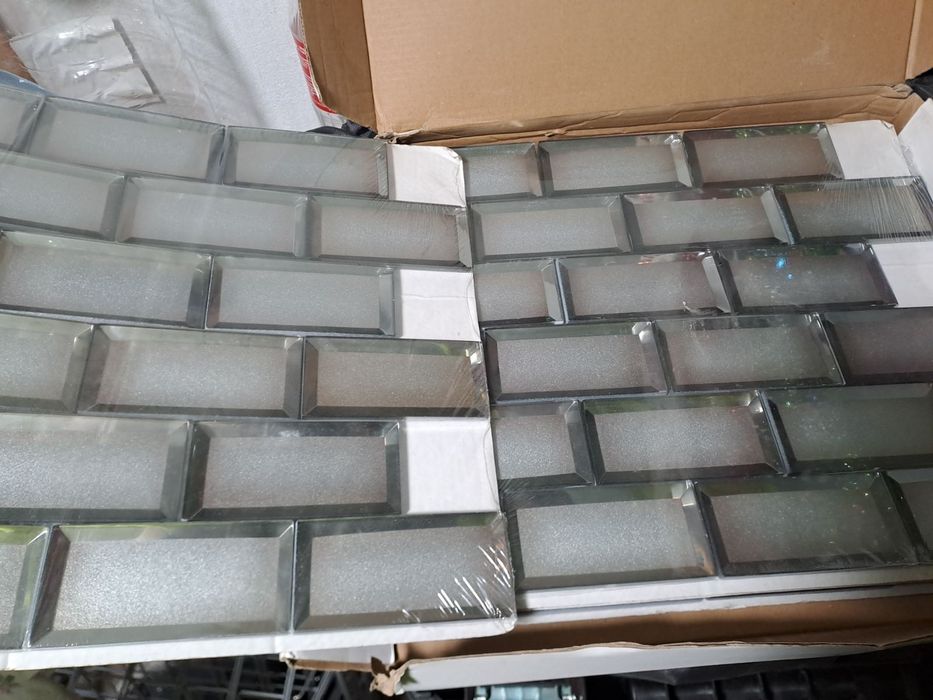 Плитка декокаривна