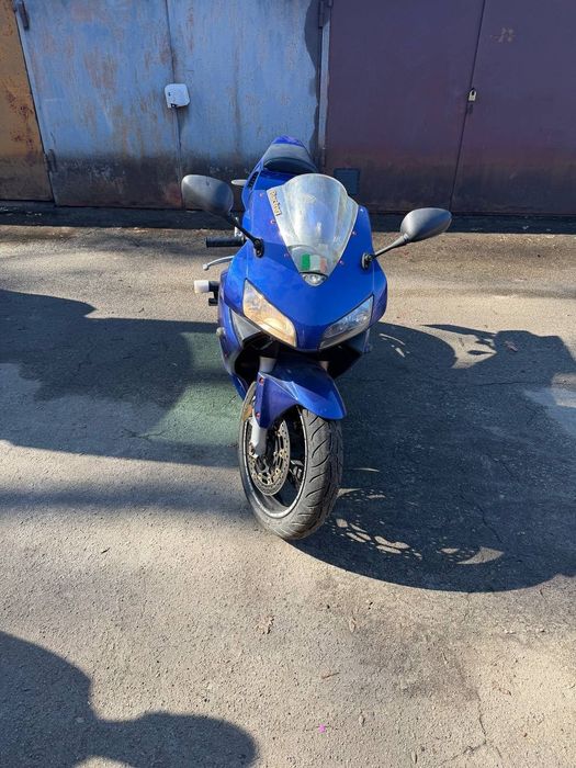 Продам Хонду цбр 600