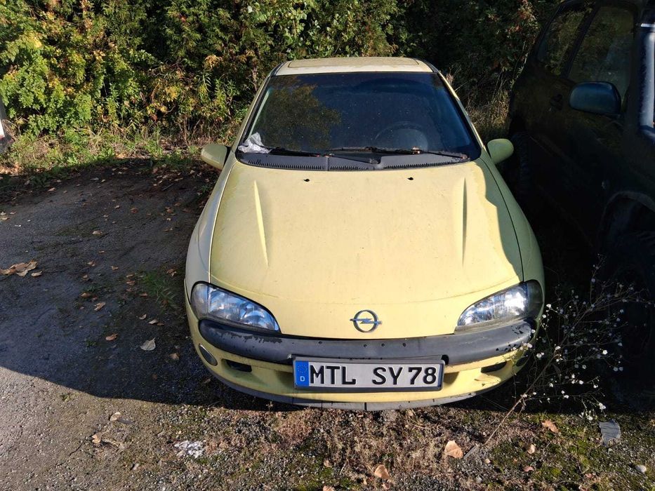 zderzak przód Opel Tigra