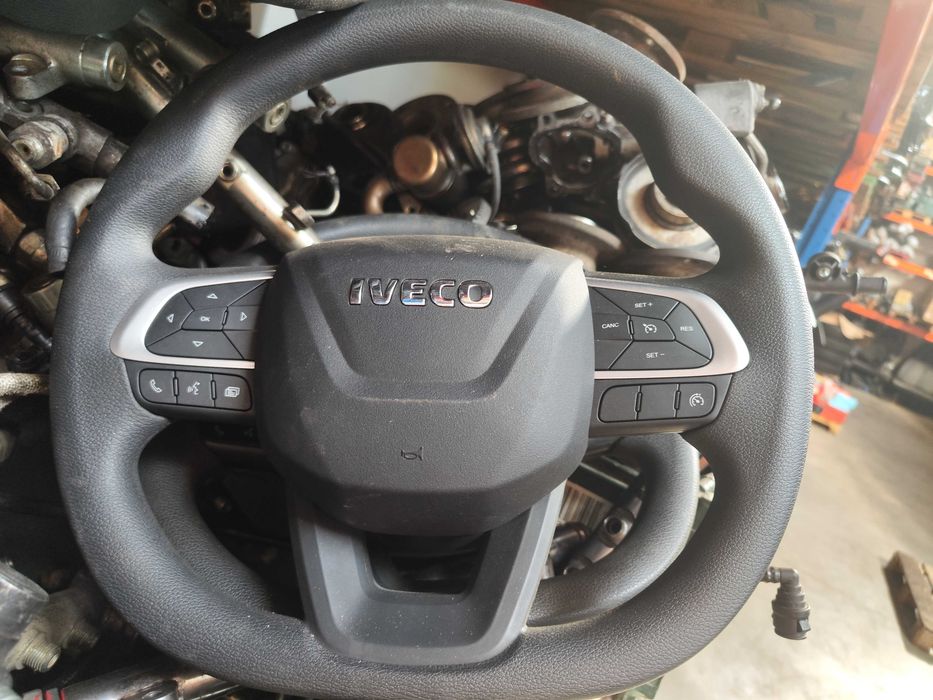 Kierownica Iveco Daily 2019> tempomat telefon