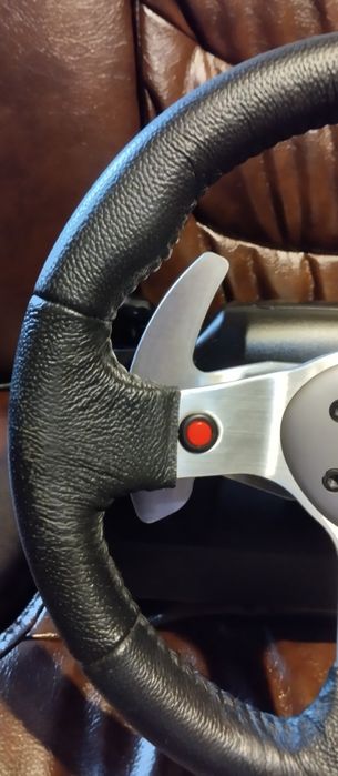 Руль для ПК Logitech g25