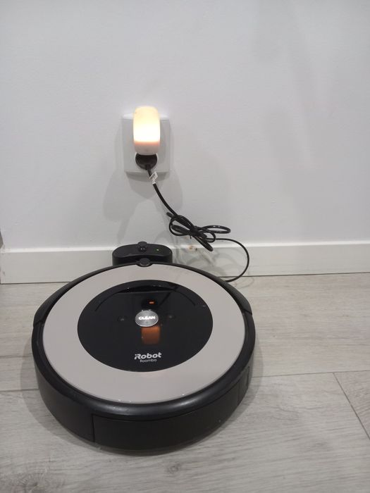 iRobot Roomba e5 stan bdb PL