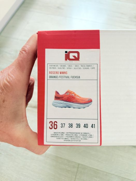 Buty sportowe r. 36