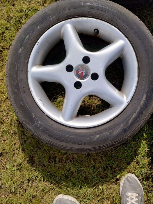 Felgi Renault Clio 15". 7Jx15 ET40