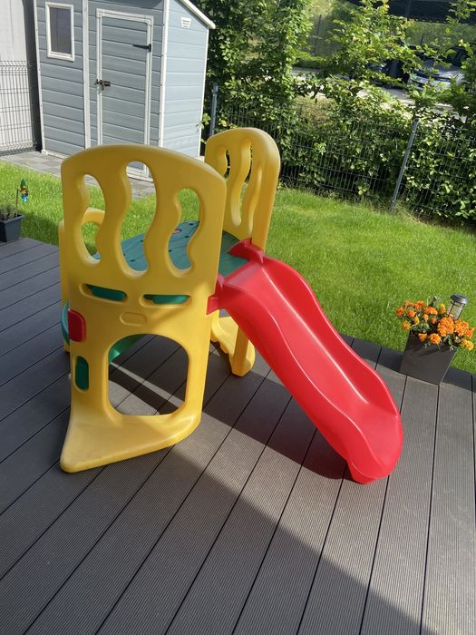 Zjezdzalnia/domek little tikes