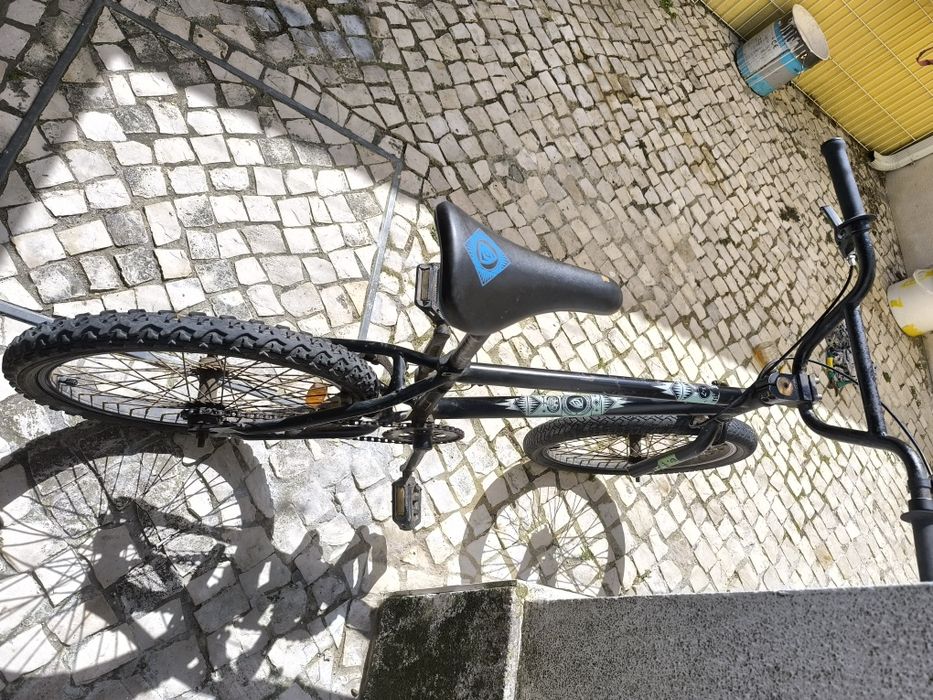 Bicicleta BMX roda 20.