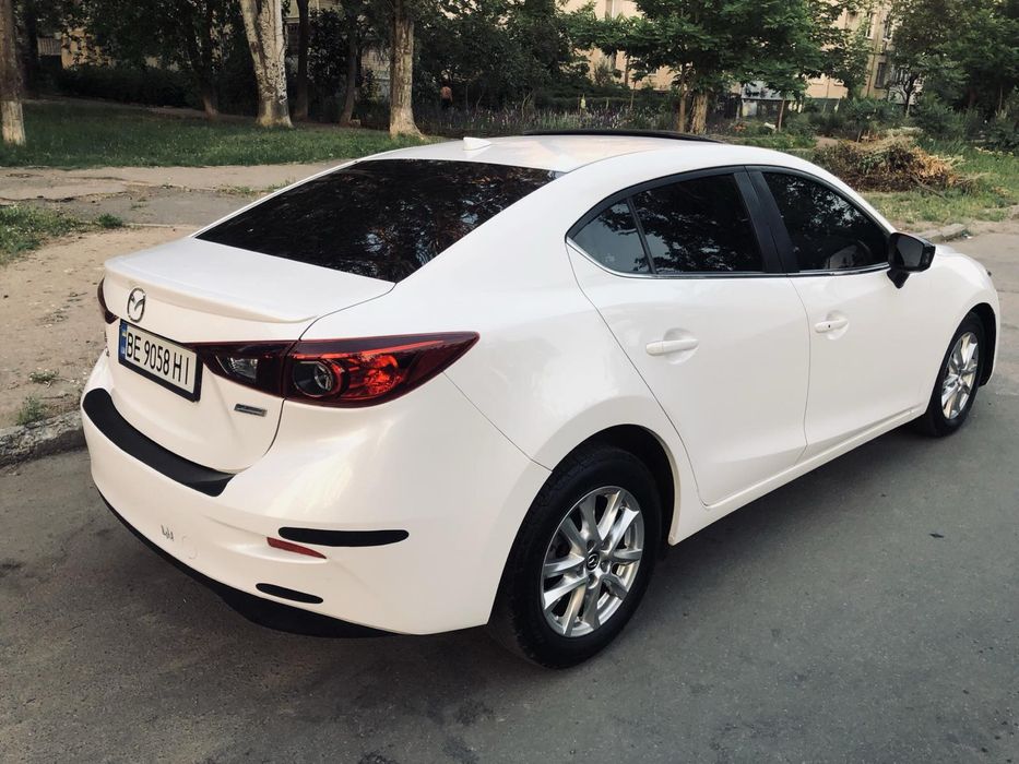 Продажа Mazda3 полная комплектация