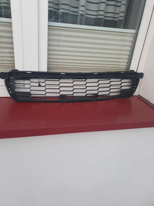 Grill Honda Acord Vlll