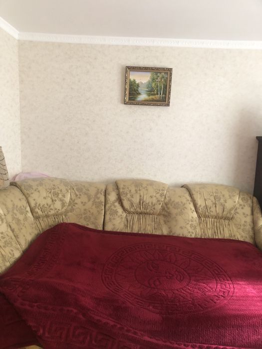 Окрема, велика кімната район вокзалу залізничного