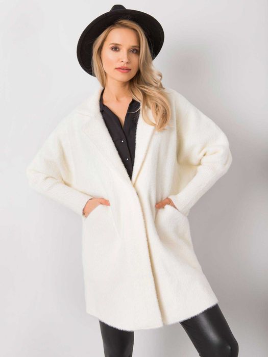 Biały płaszcz alpaka oversize